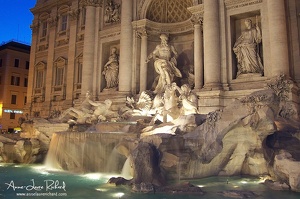 Fontaine de Trevi, Rome (8509 visits) Fontaine de Trevi, Rome