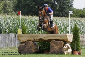 Pascal LEROY - Minos de Petra (31922 visits) PASCAL LEROY ET MINOS DE PETRA - SF par Sioux de Baugy x Garitchou - CICO 3* Aachen 2011 Pascal LEROY - Minos de Petra