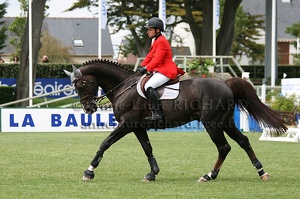 Julio ARIAS CUEVA & Jarnac (ESP) (24938 visits) JULIO ARIAS CUEVA ET JARNAC - SF par Ryon d'Anzex x J't'Adore - CSIO 5* La Baule 2010 Julio ARIAS CUEVA & Jarnac (ESP)