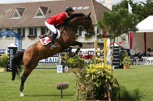 Steve GUERDAT - Jalisca Solier (SUI) (28840 visits) STEVE GUERDAT ET JALISCA SOLIER - SF par Alligator Fontaine x Jalisco B - CSIO 5* La Baule 2010 Steve GUERDAT - Jalisca Solier (SUI)