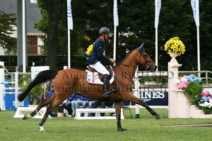 Olivier GUILLON - Lord de Theize (FRA) (24753 visits) OLIVIER GUILLON ET LORD DE THEIZE - SF par Donald Rouge x Tolbiac des Halles - CSIO 5* La Baule 2010 Olivier GUILLON - Lord de Theize (FRA)