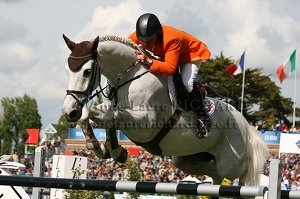 Gerco SCHRODER - Eurocommerce New Orleans (NED) (25037 visits) GERCO SCHRODER ET EUROCOMMERCE NEW ORLEANS - HOLST par Colbert x Carthago - CSIO 5* La Baule 2010 Gerco SCHRODER - Eurocommerce New Orleans (NED)