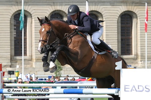 Roger-Yves BOST & Idéal de la Loge (FRA) (9612 visits) ROGER-YVES BOST ET IDEAL DE LA LOGE - SF par Dollar du Murier x Joyau d'Or - GRAND PRIX GLOBAL CHAMP... Roger-Yves BOST & Idéal de la Loge (FRA)