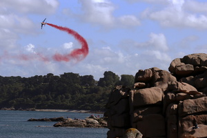 Patrouille de France (12063 visits) Démonstration de la Patrouille de France
Plage du Trestaou - Perros Guirec
Bretagne - Août 2017 Patrouille de France