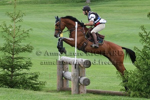 Eric VIGEANEL - Maranello (43506 visits) ERIC VIGEANEL ET MARANELLO - AA par Jouan de Frely x Rif du Crocq - Grand National CCE Vittel 2010 Eric VIGEANEL - Maranello